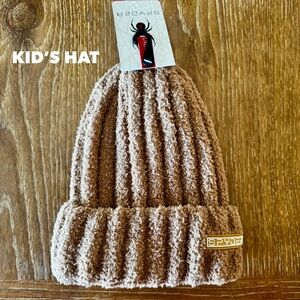 NWT Kid’s Spyder fuzzy tan knit beanie L / XL 10-16